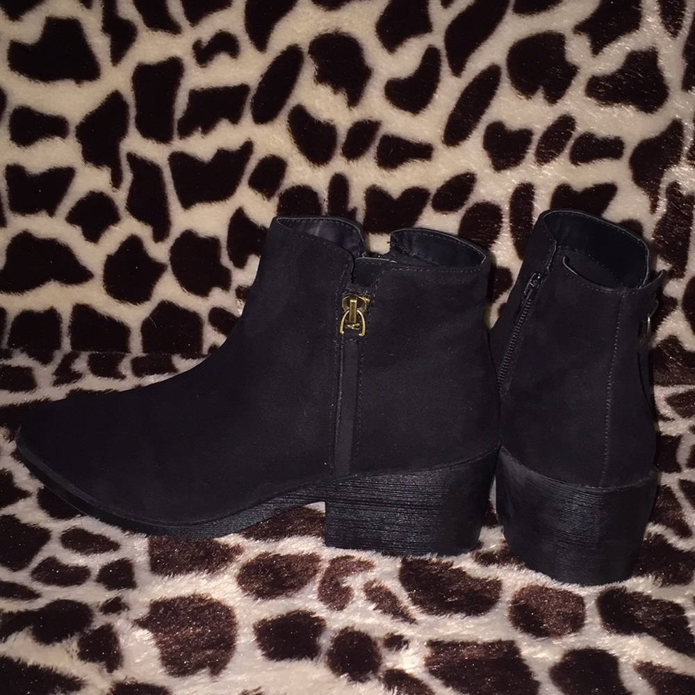 Ankle suede pointed black boots🖤